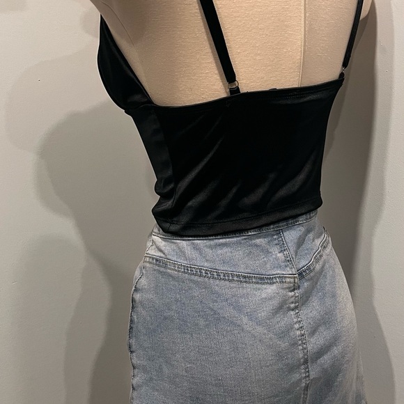 Top Sleeveless - Picture 7 of 10